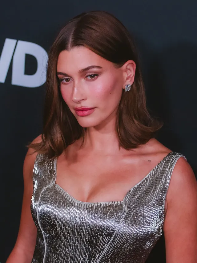 Hailey Bieber