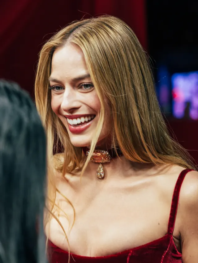 Margot Robbie
